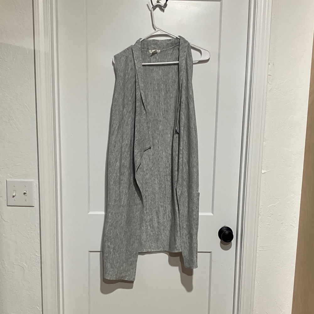 H&M Gray Women's Sweater Cardigan